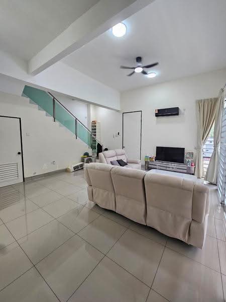 Rumah Kluster untuk Dijual di Skudai (Johor) - Albert Liew - Living Room - PropertyGuru.com.my