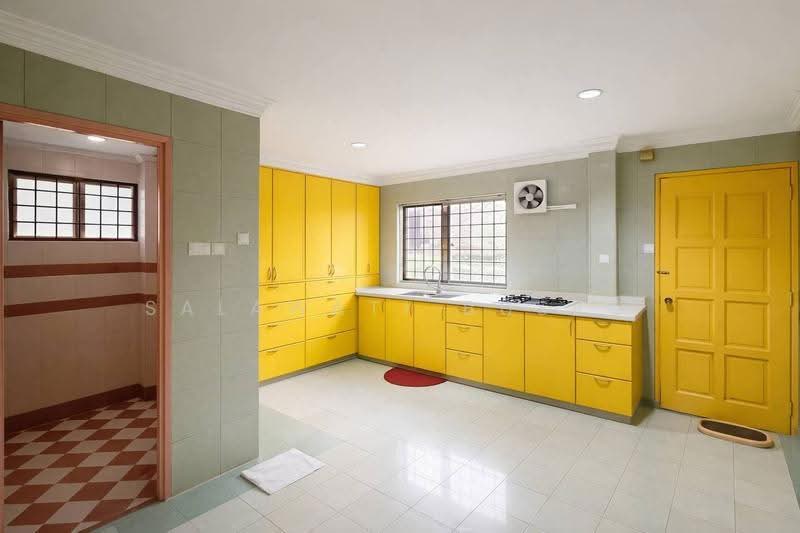 Terraced House for Sale in Shah Alam (Selangor) - Salawati Busro - Kitchen - PropertyGuru.com.my