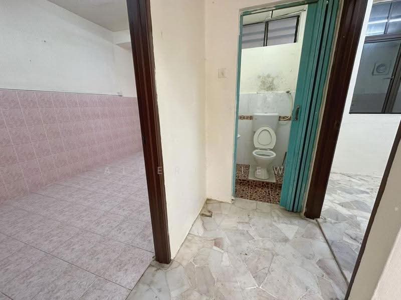 Rumah Teres 2-Tingkat untuk Dijual di Skudai (Johor) - Albert Liew - Bathroom - PropertyGuru.com.my