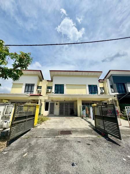 2-storey Terraced House for Sale in Sungai Buloh (Selangor) - Nur Adibah Ishak - PropertyGuru.com.my