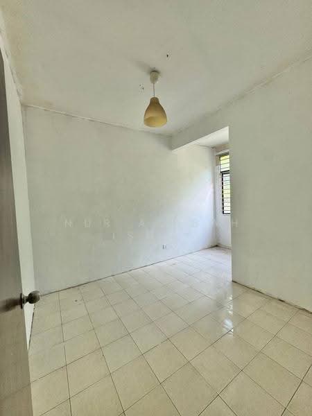 2-storey Terraced House for Sale in Sungai Buloh (Selangor) - Nur Adibah Ishak - PropertyGuru.com.my