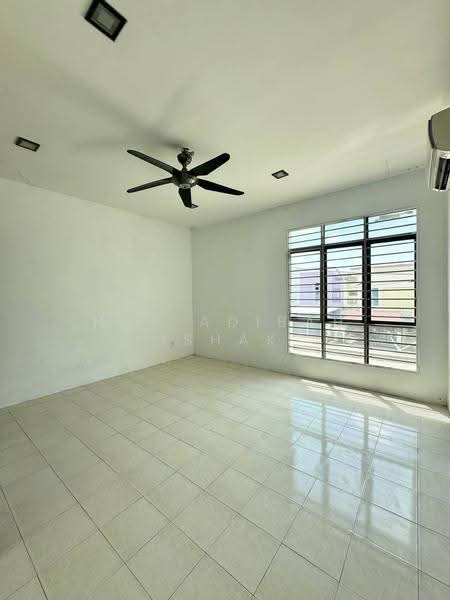 2-storey Terraced House for Sale in Sungai Buloh (Selangor) - Nur Adibah Ishak - PropertyGuru.com.my