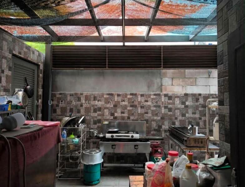 Rumah Berkembar untuk Dijual di Perdana Lakeview East (Cyberjaya) - Muhammad Ashraf . - Kitchen - PropertyGuru.com.my
