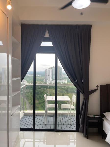 Kediaman Servis untuk Dijual di Meridin Suites @ The Meridin - Cace Cheah - Bedroom - PropertyGuru.com.my
