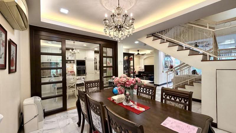 Rumah Teres 2.5-Tingkat untuk Dijual di Bandar Sri Damansara (Selangor) - Vincent Tan - Dining Room - PropertyGuru.com.my