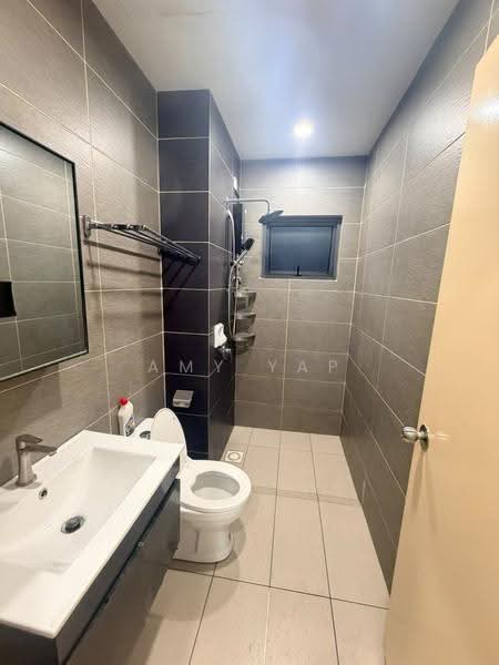 Condominium for Rent at The Henge - Amy Yap - Bathroom - PropertyGuru.com.my