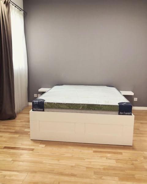 Kediaman Servis untuk Disewa di Solaris Dutamas - Manny Lum - Bedroom - PropertyGuru.com.my