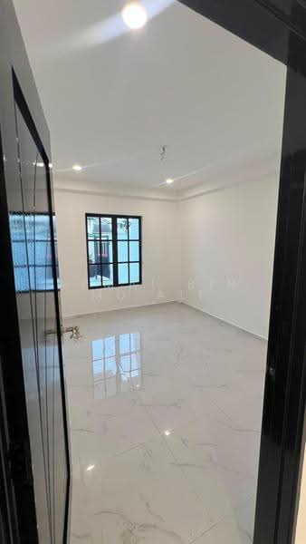 Rumah Teres 2-Tingkat untuk Dijual di Taman Bukit Kempas (Tampoi) - Akmal Bin MD Ali - Interior - PropertyGuru.com.my