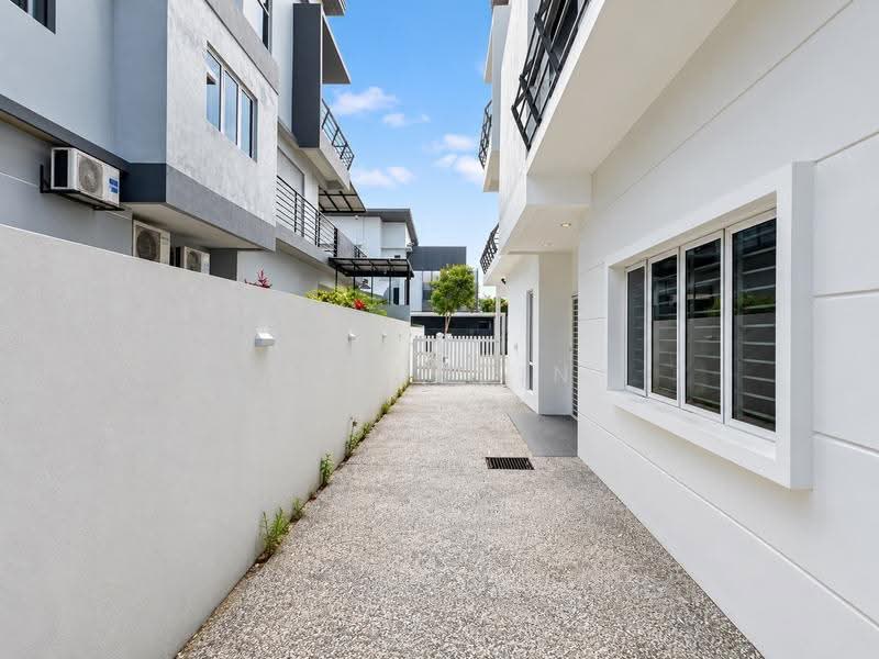 Semi-Detached House for Sale in Perdana Lakeview East (Cyberjaya) - Aizuddin bin Ahmad - PropertyGuru.com.my