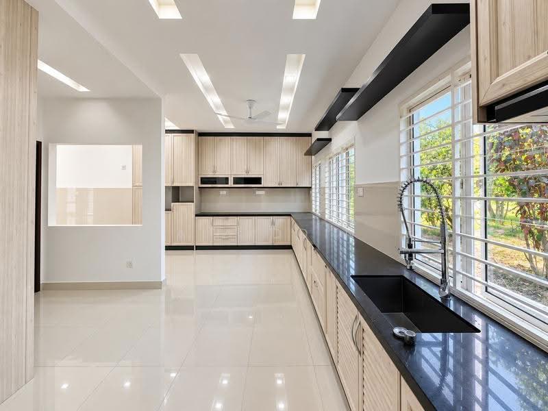 Semi-Detached House for Sale in Perdana Lakeview East (Cyberjaya) - Aizuddin bin Ahmad - Kitchen - PropertyGuru.com.my