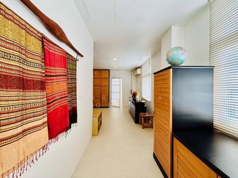 Bungalow House untuk Dijual di Shah Alam (Selangor) - Kamaruzaman Omar - Corridor - PropertyGuru.com.my