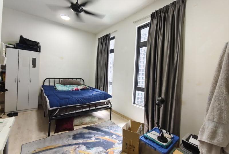Kondominium untuk Dijual di The Henge - Eva Yap - Bedroom - PropertyGuru.com.my