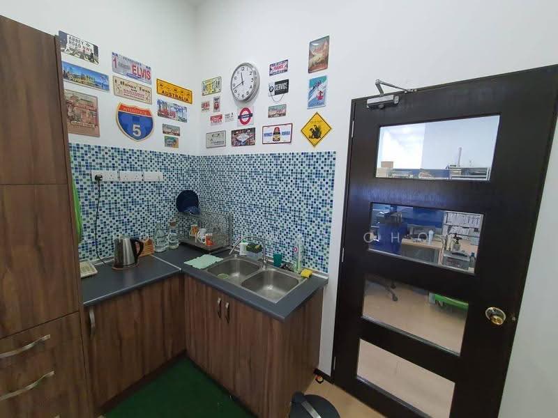 Office for Sale in Bandar Kinrara (Selangor) - CHOCK KWAI CHOY - Kitchen - PropertyGuru.com.my