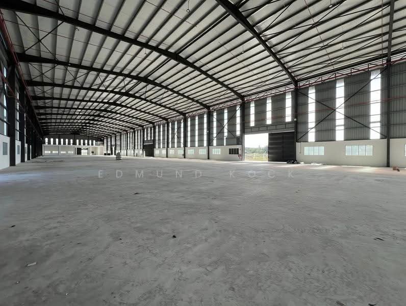 Detached Factory for Sale in Taman Desa Cemerlang (Ulu Tiram) - Edmund Kock - Interior - PropertyGuru.com.my