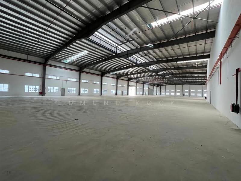 Detached Factory for Sale in Taman Desa Cemerlang (Ulu Tiram) - Edmund Kock - Interior - PropertyGuru.com.my