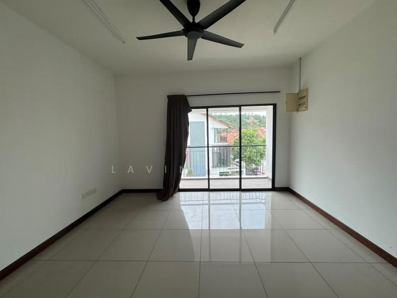 Rumah Berkembar untuk Dijual di Taman Nusa Idaman (Iskandar Puteri (Nusajaya)) - Lavine Beh - Balcony - PropertyGuru.com.my