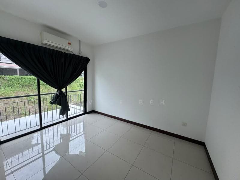 Rumah Berkembar untuk Dijual di Taman Nusa Idaman (Iskandar Puteri (Nusajaya)) - Lavine Beh - Balcony - PropertyGuru.com.my