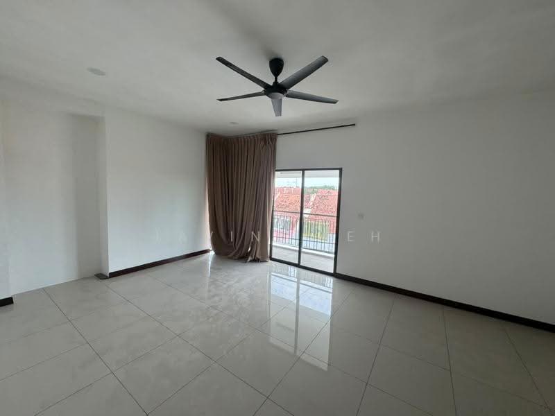 Rumah Berkembar untuk Dijual di Taman Nusa Idaman (Iskandar Puteri (Nusajaya)) - Lavine Beh - Living Room - PropertyGuru.com.my