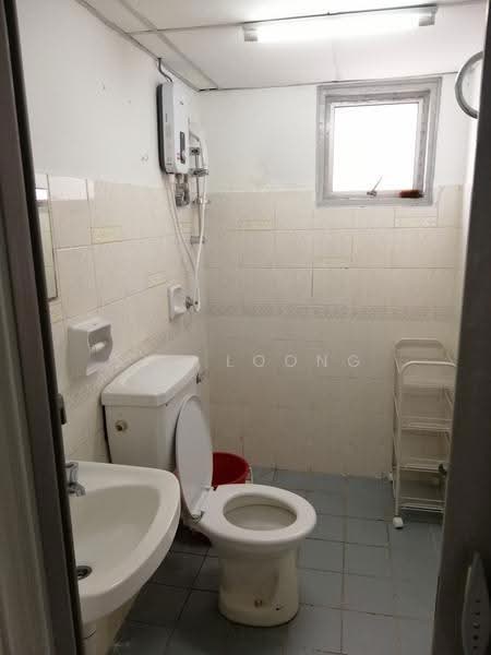 Condominium for Rent at Pantai Hillpark 2 - Sky Loong - Bathroom - PropertyGuru.com.my