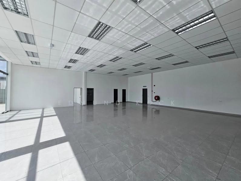 Detached Factory for Sale in Taman Desa Cemerlang (Ulu Tiram) - Edmund Kock - Interior - PropertyGuru.com.my