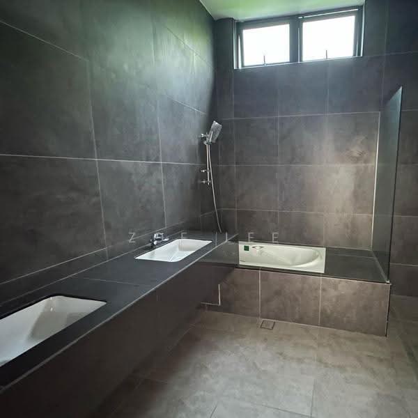 Rumah Berkembar untuk Dijual di Taman Perling (Perling) - Zoe Lee - PropertyGuru.com.my