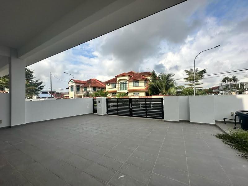 Rumah Berkembar untuk Dijual di Taman Perling (Perling) - Zoe Lee - PropertyGuru.com.my