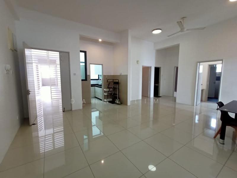 Kondominium untuk Disewa di Edge 360 - Danny Lim - Living Room - PropertyGuru.com.my
