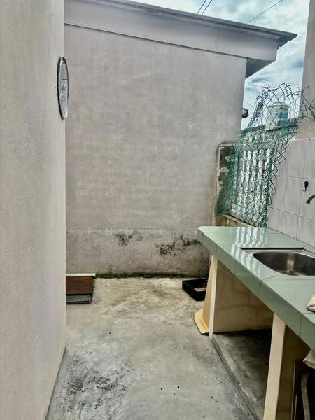 1-storey Terraced House for Sale in Teluk Intan (Perak) - Fennie Tee - PropertyGuru.com.my