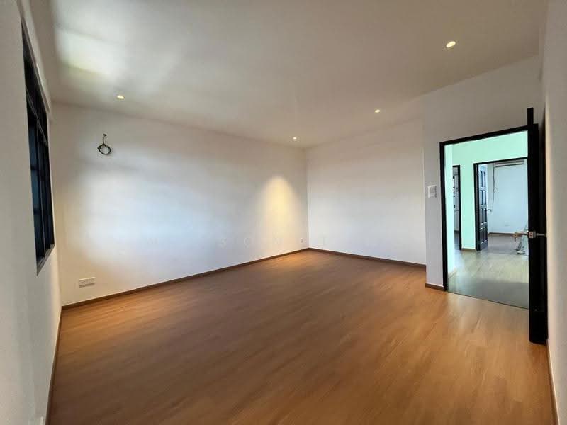 Rumah Berkembar untuk Dijual di Kuching (Sarawak) - Wilson Ting - Master Room - PropertyGuru.com.my