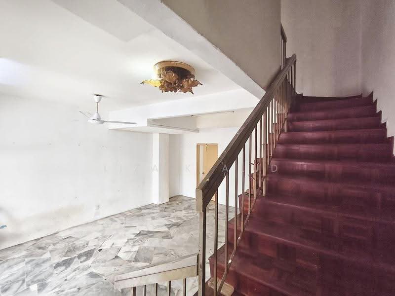 2-storey Terraced House for Sale in Bandar Baru Puncak Alam (Puncak Alam) - Liza Khalid - PropertyGuru.com.my