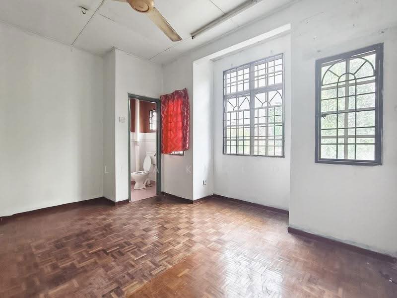 2-storey Terraced House for Sale in Bandar Baru Puncak Alam (Puncak Alam) - Liza Khalid - PropertyGuru.com.my