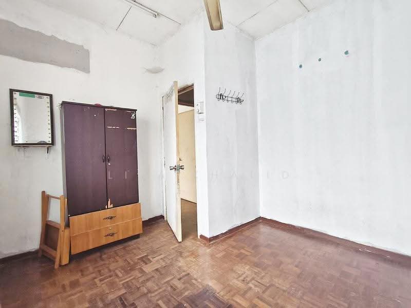 2-storey Terraced House for Sale in Bandar Baru Puncak Alam (Puncak Alam) - Liza Khalid - PropertyGuru.com.my