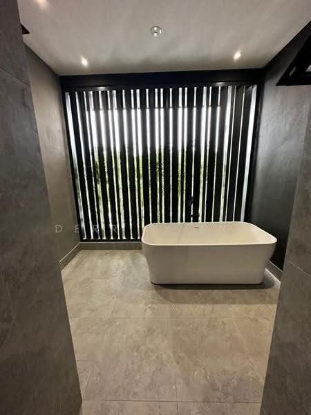 2-storey Terraced House for Sale in Sungai Buloh (Selangor) - Derrick Ang - Bathroom - PropertyGuru.com.my