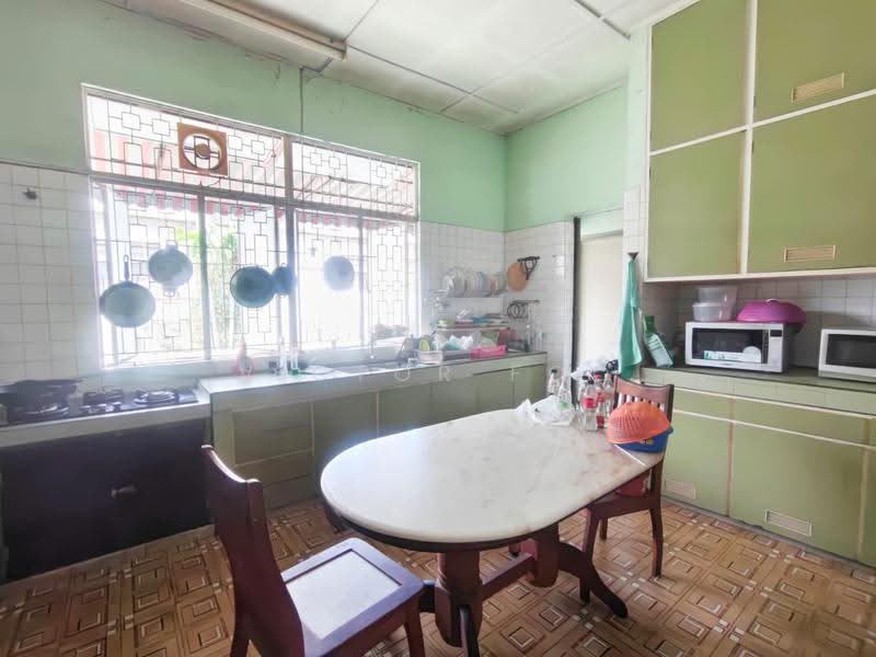 Bungalow House untuk Dijual di Taman Kanagapuram (Petaling Jaya) - Victor Foo - Kitchen - PropertyGuru.com.my
