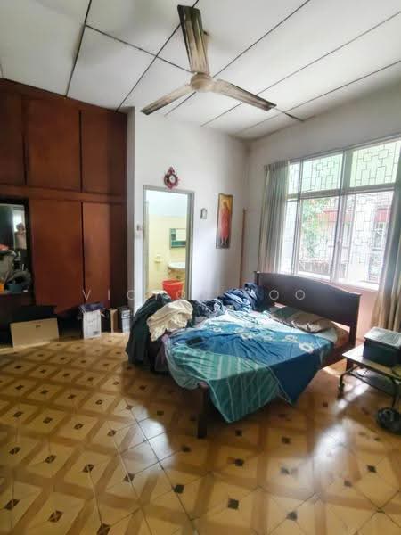 Bungalow House untuk Dijual di Taman Kanagapuram (Petaling Jaya) - Victor Foo - Bedroom - PropertyGuru.com.my