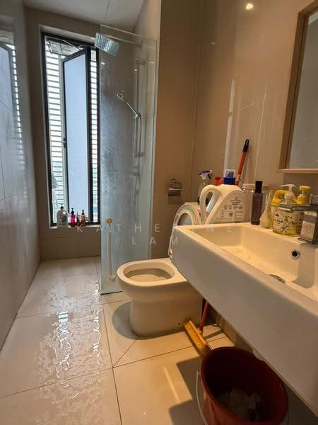Service Residence for Rent at South View - Katherine Lam - Bathroom - PropertyGuru.com.my