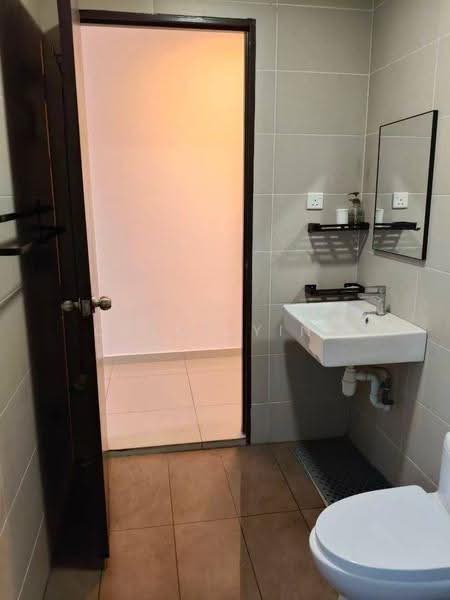 Kediaman Servis untuk Disewa di Wave @ Marina Cove - Chloe Ying - Bathroom - PropertyGuru.com.my