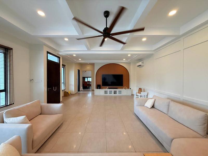 3-storey Terraced House for Sale in Cyberjaya (Selangor) - Nur Alia Omar - Living Room - PropertyGuru.com.my