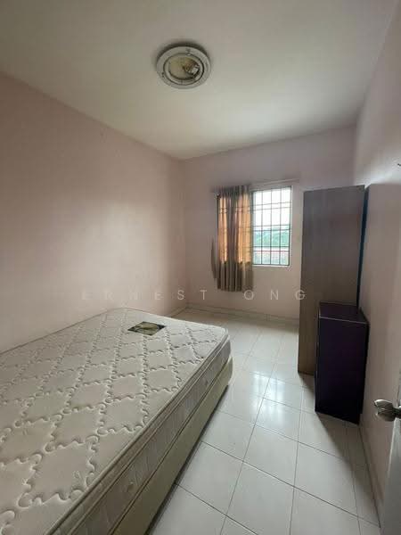 Kondominium untuk Disewa di Angkasa Condominiums - Ernest Ong - Bedroom - PropertyGuru.com.my