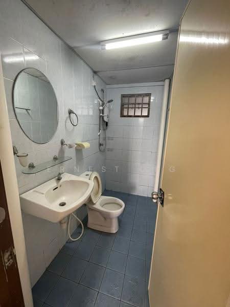 Kondominium untuk Disewa di Angkasa Condominiums - Ernest Ong - Bathroom - PropertyGuru.com.my