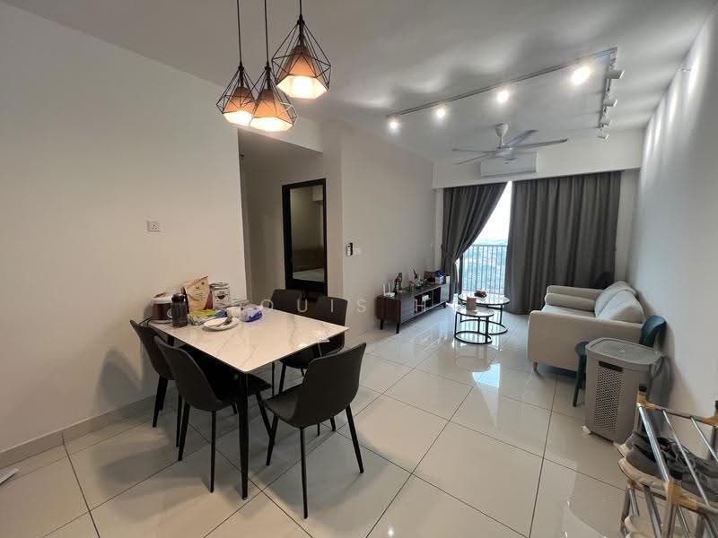 Kediaman Servis untuk Disewa di The New Duo @ Edumetro - Louis Ho - Living Room - PropertyGuru.com.my