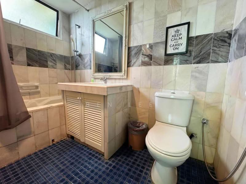 Apartment for Rent at Century Bay Apartment - Ben Lee - Bathroom - PropertyGuru.com.my