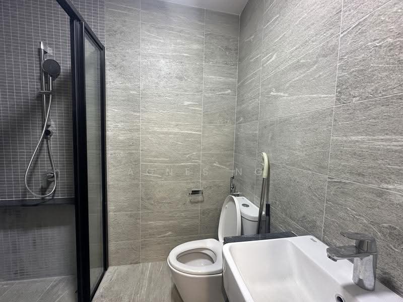 Service Residence for Rent at Edelweiss @ Tropicana Gardens - Agnes Ng - Bathroom - PropertyGuru.com.my