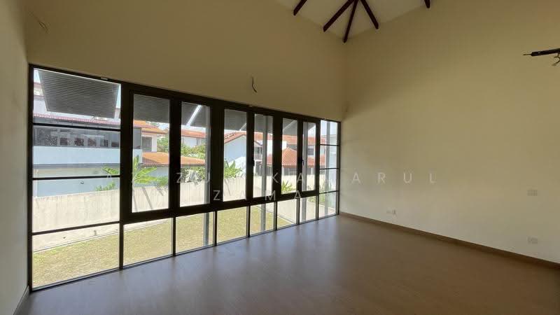 Bungalow House for Sale in Bandar Seri Putra (Bangi) - Azizul Kamarul Zaman - Living Room - PropertyGuru.com.my
