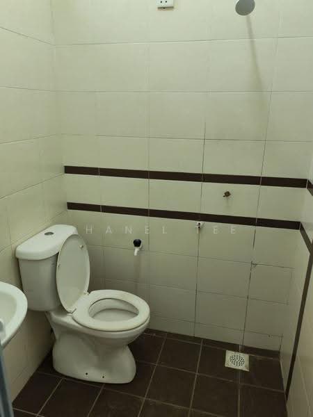 Rumah Teres 1-Tingkat untuk Dijual di Kluang (Johor) - Shanel Tee - Bathroom - PropertyGuru.com.my
