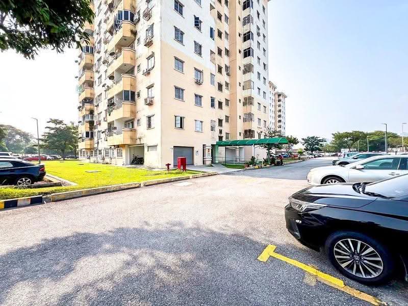 Apartment for Sale at Pangsapuri Jati 2 - Izzat Zamros - Exterior - PropertyGuru.com.my