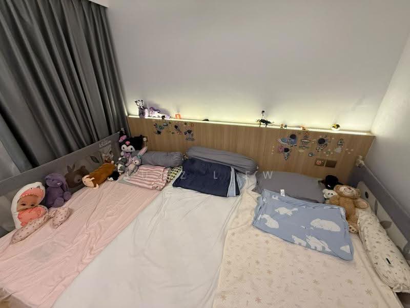 Service Residence for Sale at 8Scape Residence @ Sutera - Junz Liew - Bedroom - PropertyGuru.com.my