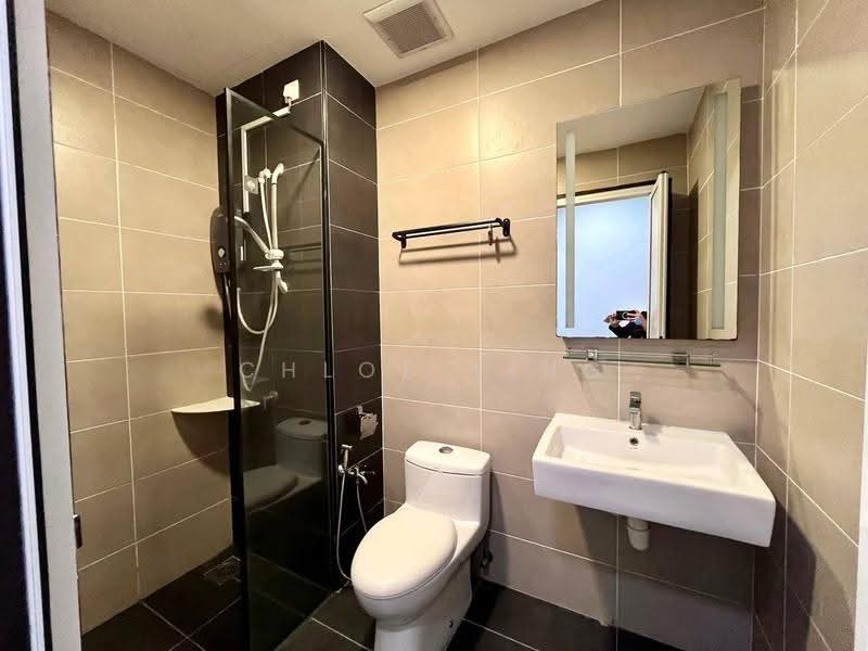 Kediaman Servis untuk Disewa di Wave @ Marina Cove - Chloe Ying - Bathroom - PropertyGuru.com.my