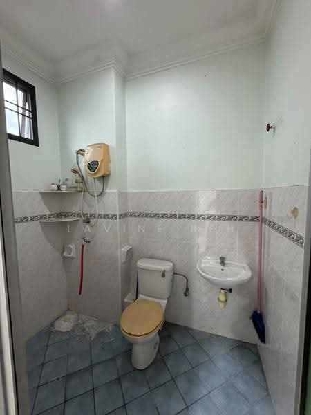 2-storey Terraced House for Sale in Bukit Indah (Iskandar Puteri (Nusajaya)) - Lavine Beh - Bathroom - PropertyGuru.com.my