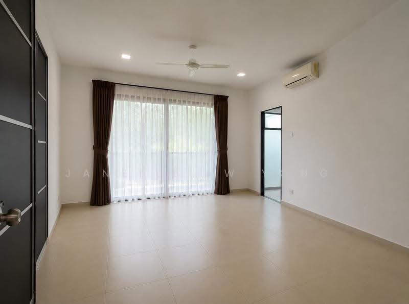 Bungalow House untuk Dijual di Ledang Heights (Iskandar Puteri (Nusajaya)) - Janelle Aw Yong - Living Room - PropertyGuru.com.my